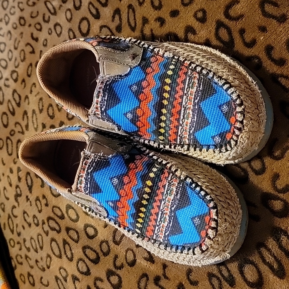 Twisted X slip ons. Size 6
